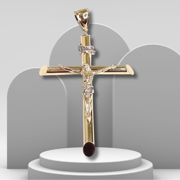 10k GOLD Filled Large Cross, Crucifix - Picture 3 of 6